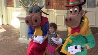 Clarabelle Cow amp Horace Horsecollar meetandgreet for Long Lost Friends week at Walt Disney World [upl. by Desdemona]