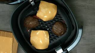 Philips Airfryer  Saftiga hamburgare [upl. by Jermain]