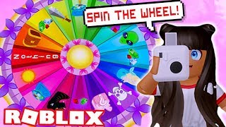 NEW ACCESSORIES FROM THE TOWN WHEEL IN ROYALE HIGH  Roblox [upl. by Noscire598]