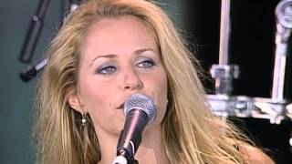 Deana Carter  Free Fallin Live at Farm Aid 1999 [upl. by Carlson]