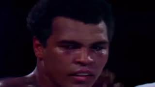 Larry Holmes vs Muhammad Ali  quotThe Last Hurrahquot Highlights [upl. by Odraode]