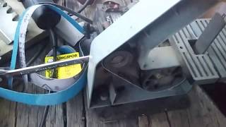 Using a DELTA 1quot X 30quot belt sander to sharpen mowing blades [upl. by Aivata]