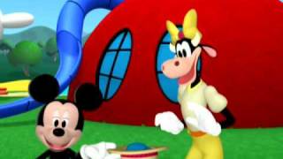 Clarabelles Muffin Toss  Mickeys Mousekersize  Disney Junior [upl. by Lobell]