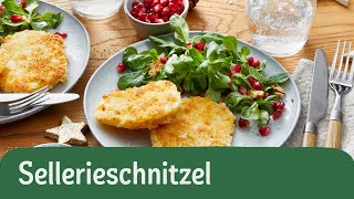 Sellerieschnitzel mit Feldsalat und Granatapfel 🍴  REWE Deine Küche [upl. by Hanafee]