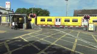 Birkdale Level Crossing [upl. by Huxham593]