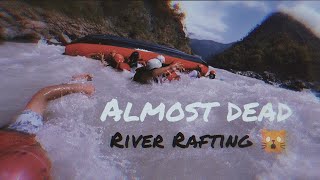 RISHIKESH RIVER RAFTING ACCIDENT  RAFT FLIP  MUMBAI STUDENT GROUP NEAR DEATH EXPERIENCE 2021 ☠️ [upl. by Gaskill]